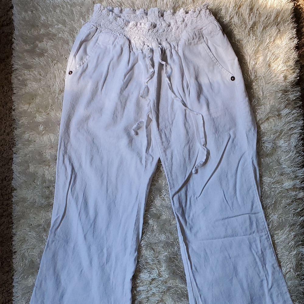 White flowy pants
